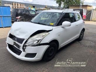 Auto da rottamare Suzuki Swift Swift (ZA/ZC/ZD), Hatchback, 2010 / 2017 1.2 16V 2011/10
