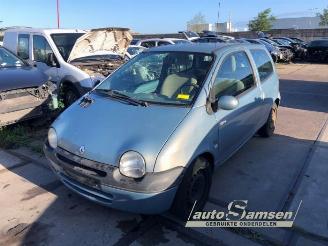 Vrakbiler auto Renault Twingo Twingo (C06), Hatchback 3-drs, 1993 / 2007 1.2 16V 2003/9