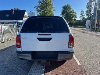 Toyota Hilux 2.4 D-4D 110KW DOUBLE CAB.  AIRCO KLIMA EURO6 4WD picture 3