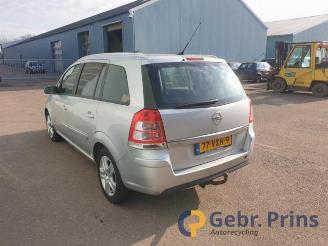 Opel Zafira Zafira (M75), MPV, 2005 / 2015 1.7 CDTi 16V picture 3