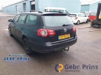 Volkswagen Passat Passat Variant (3C5), Combi, 2005 / 2010 2.0 FSI 16V picture 2