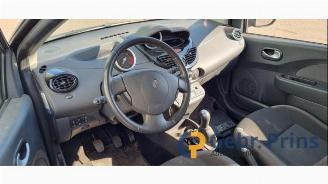 Renault Twingo Twingo II (CN), Hatchback 3-drs, 2007 / 2014 1.5 dCi 90 FAP picture 5