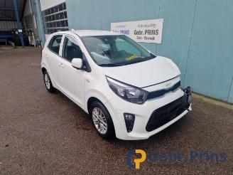 Vrakbiler auto Kia Picanto Picanto (JA), Hatchback, 2017 1.0 DPi 12V 2023/4