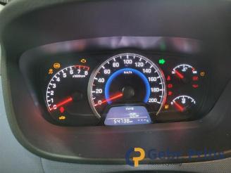 Hyundai I-10 i10 (B5), Hatchback, 2013 / 2019 1.0 12V picture 9