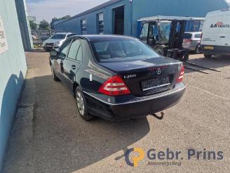 Mercedes C-klasse C (W203), Sedan, 2000 / 2007 2.2 C-200 CDI 16V picture 4