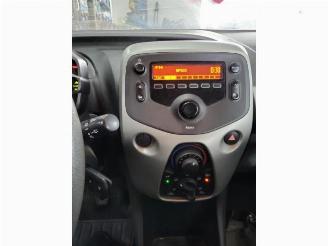 Peugeot 108 108, Hatchback, 2014 1.0 12V picture 9