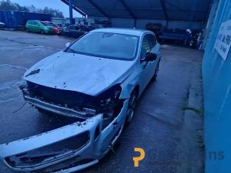 Volvo V-60 V60 I (FW/GW), Combi, 2010 / 2018 2.0 D3 20V picture 3