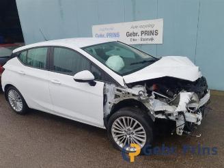 Vrakbiler auto Opel Astra Astra K, Hatchback 5-drs, 2015 / 2022 1.0 Turbo 12V 2016/4