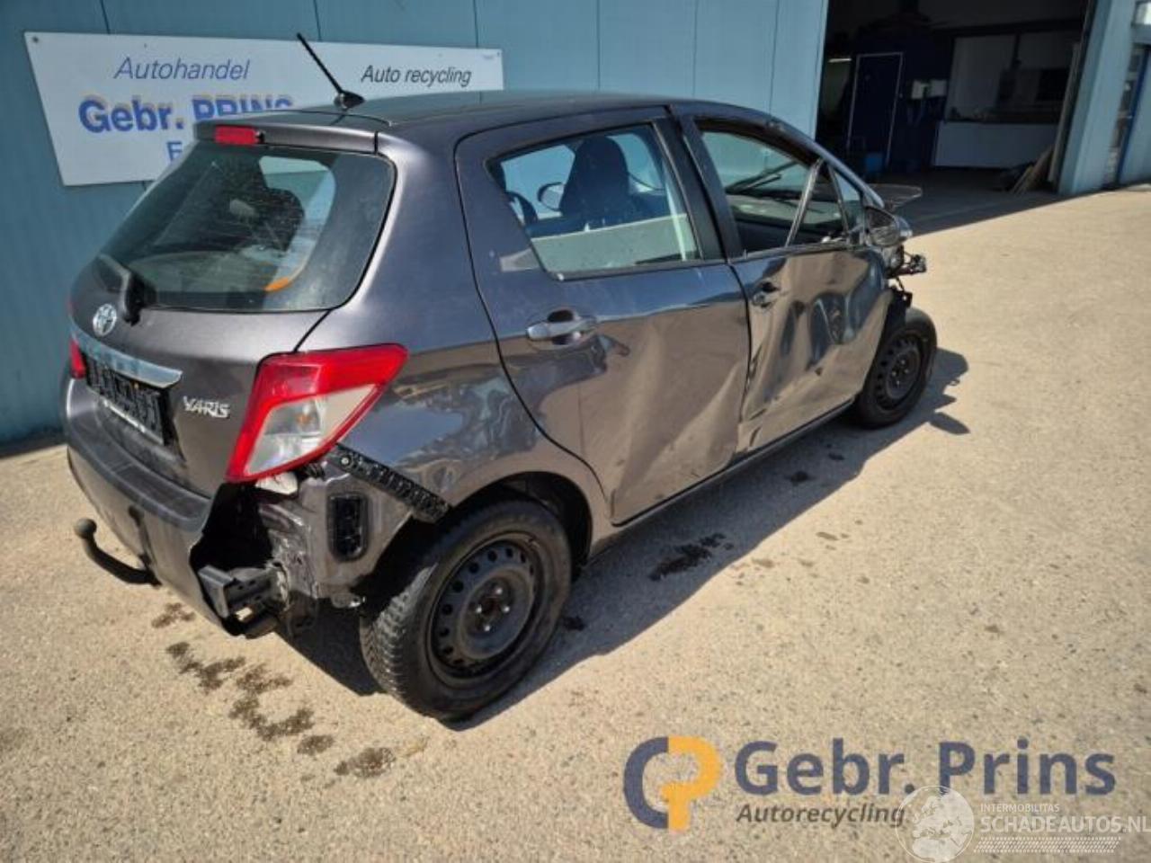 Toyota Yaris Yaris III (P13), Hatchback, 2010 / 2020 1.33 16V Dual VVT-I