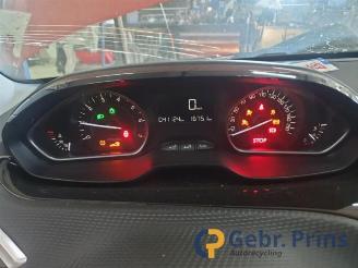 Peugeot 2008 2008 (CU), MPV, 2013 / 2019 1.2 12V e-THP PureTech 110 picture 7