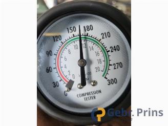 Toyota C-HR C-HR (X1,X5), SUV, 2016 1.2 16V Turbo picture 8