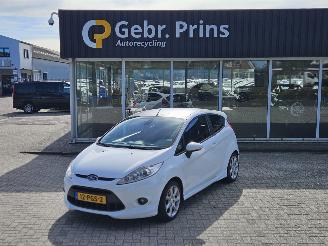 Damaged car Ford Fiesta 1.6 16V Sport Hatchback  Benzine 1.596cc 88kW (120pk) FWD 2011/1