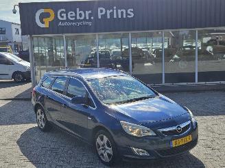 Opel Astra SPORTS TOURER 1.4 Turbo 16V Combi/o  Benzine 1.364cc 88kW (120pk) FWD picture 1