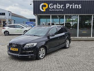 Coche accidentado Audi Q7 3.0 TDI V6 grijs kenteken 24V SUV  Diesel 2.967cc 171kW (232pk) 4x4 2006/7