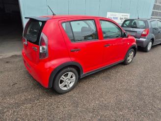 krockskadad bil auto Daihatsu Sirion Sirion 2 (M3), Hatchback, 2005 1.0 12V DVVT 2009/8
