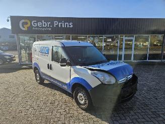 krockskadad bil bedrijf Opel Combo 1.3 CDTI 16V Bestel  Diesel 1.248cc 70kW (95pk) FWD 2019/5