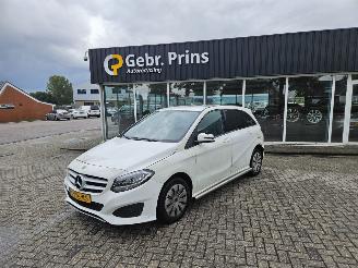 Avarii autoturisme Mercedes B-klasse 2.2 B-220 CDI BlueEFFICIENCY,d 16V Hatchback  Diesel 2.143cc 125kW (170pk) 2019/11