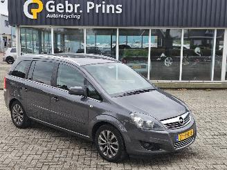 Auto incidentate Opel Zafira 7 SEAT 1.8 16V Ecotec MPV  Benzine 1.796cc 103kW (140pk) FWD 2011/5