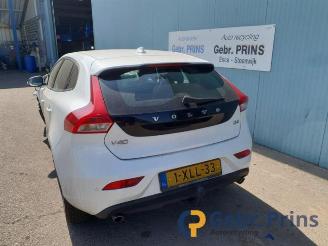 Uttjänta bilar auto Volvo V-40 V40 (MV), Hatchback 5-drs, 2012 / 2019 2.0 D4 16V 2014/9