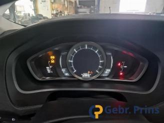 Volvo V-40 V40 (MV), Hatchback 5-drs, 2012 / 2019 2.0 D4 16V picture 9