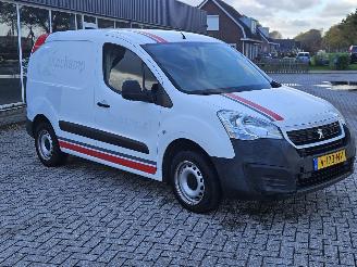 Peugeot Partner 1.6 BlueHDI 75 Bestel  Diesel 1.560cc 55kW (75pk) FWD picture 3
