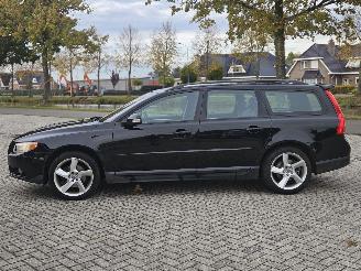 Volvo V-70 2.0 16V Combi/o  Benzine 1.999cc 107kW (145pk) picture 4