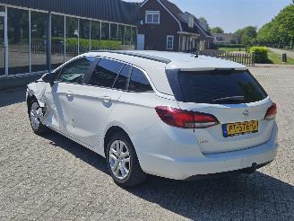 Opel Astra 1.0 Turbo 12V Combi/o  Benzine 999cc 77kW (105pk) FWD picture 3