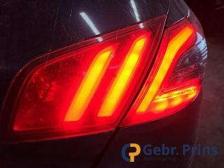 Peugeot 308 308 (L3/L8/LB/LH/LP), Hatchback 5-drs, 2013 / 2021 1.2 12V e-THP PureTech 130 picture 18