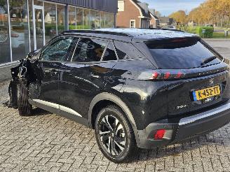 Peugeot e-2008 e-2008 50 kWh MPV  Elektrisch  100kW (136pk) FWD picture 3