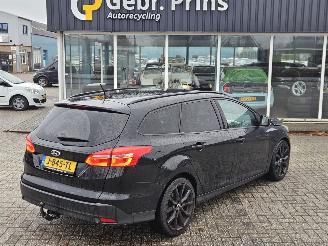 Schadeauto Ford Focus 1.0 Ti-VCT EcoBoost 12V 125 Combi/o  Benzine 998cc 92kW (125pk) FWD 2015/3