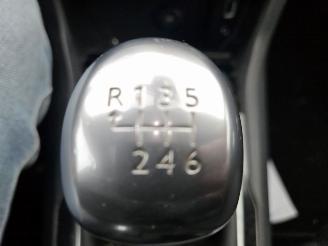 Peugeot 308 1.6 BlueHDi 120 Combi/o 4Dr Diesel 1.560cc 88kW (120pk) FWD picture 11