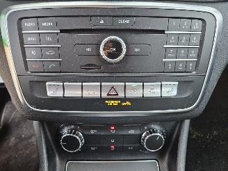 Mercedes Cla-klasse 1.6 CLA-180 16V Combi/o  Benzine 1.595cc 90kW (122pk) FWD picture 11