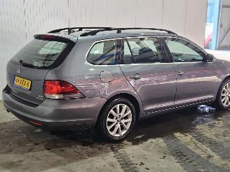 damaged passenger cars Volkswagen Golf 1.2 TSI BlueMotion Combi/o  Benzine 1.197cc 77kW (105pk) 2012/5