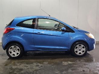 Voiture accidenté Ford Ka 1.2 Hatchback  Benzine 1.242cc 51kW (69pk) FWD 2009/6