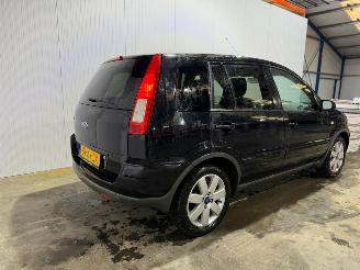 Vaurioauto  passenger cars Ford Fusion 1.4 16V Combi/o  Benzine 1.388cc 58kW (79pk) FWD 2007/10