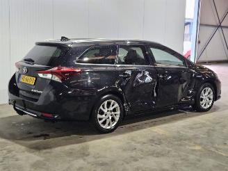 Toyota Auris 1.8 16V Hybrid Combi/o Elektrisch Benzine 1.798cc 100kW (136pk) FWD 2015/12