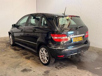 Mercedes B-klasse 1.5 B-160 16V Hatchback Benzine 1 498cc 70kW (95pk) FWD 2011/5