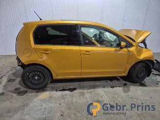 Salvage car Seat Mii Mii, Hatchback, 2011 1.0 12V 2013/12
