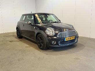 krockskadad bil auto Mini Mini 1.6 One Holland Street 2013/8