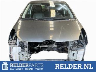 Coche siniestrado Toyota Corolla-verso Corolla Verso (R10/11), MPV, 2004 / 2009 1.8 16V VVT-i 2005/1
