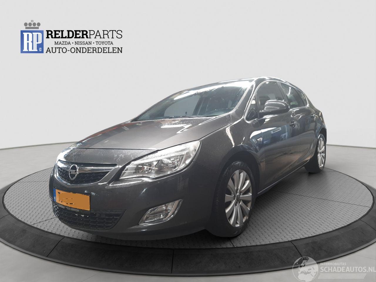 Opel Astra 1.4 TURBO