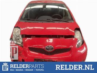 Vrakbiler auto Toyota Yaris Yaris II (P9), Hatchback, 2005 / 2014 1.0 12V VVT-i 2009/9