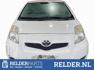 Toyota Yaris Yaris II (P9), Hatchback, 2005 / 2014 1.0 12V VVT-i picture 1