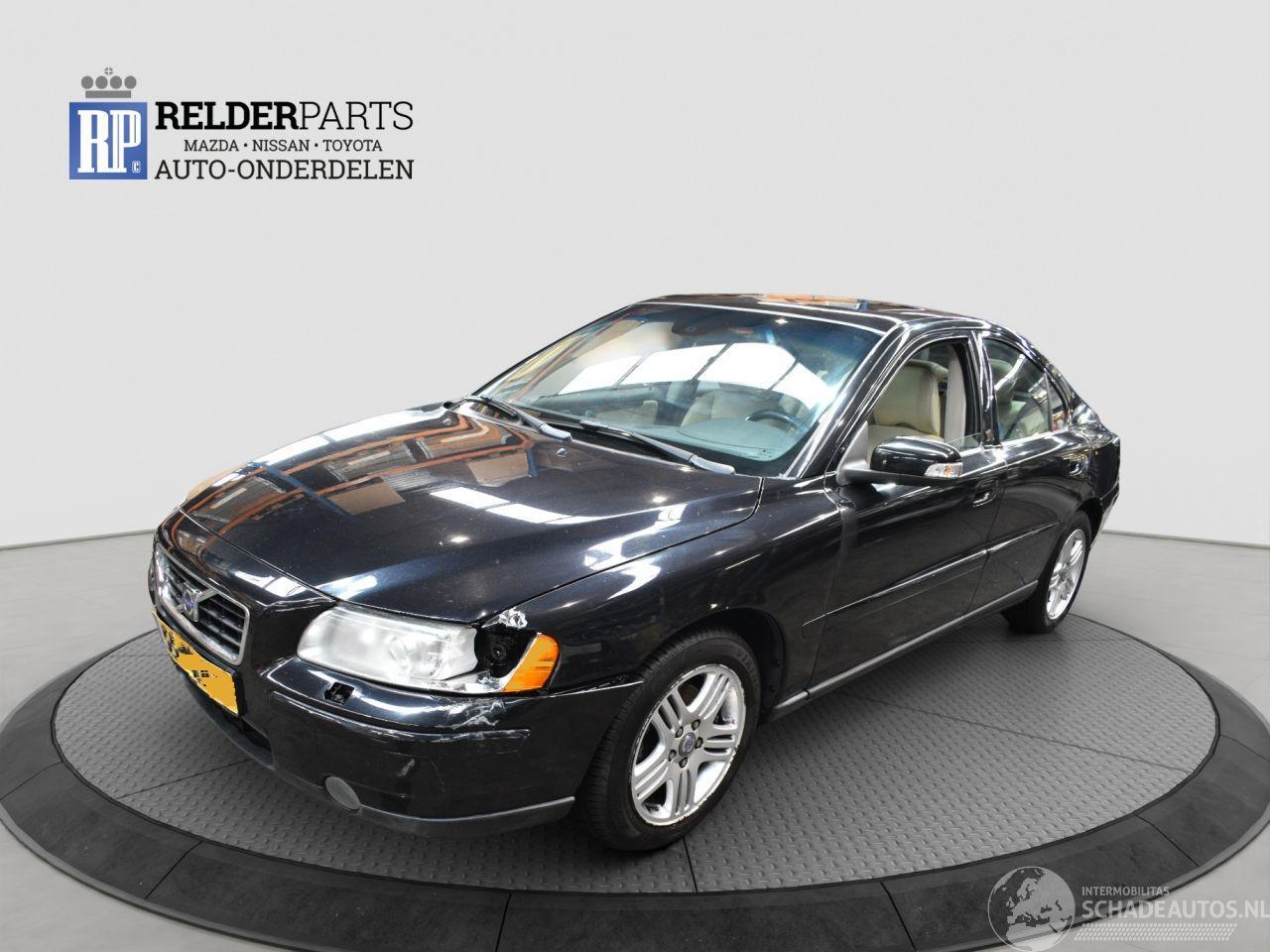 Volvo S-60 2.4 D5  20V