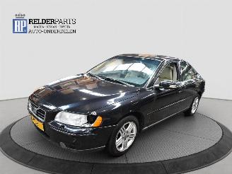krockskadad bil auto Volvo S-60 2.4 D5  20V 2009/1