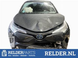 Toyota C-HR C-HR (X1,X5), SUV, 2016 1.8 16V Hybrid picture 8