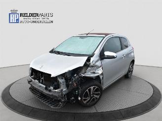 uszkodzony samochody osobowe Peugeot 108 1.2 VTI     ONLY FOR PARTS 2015/5