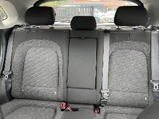 Hyundai Kona EV Fashion 64 kWh lichte schade ! picture 15