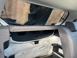 Volkswagen Up! 1.0 BMT move up! | 57.363 KM!! picture 15