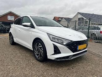 skadebil auto Hyundai I-20 1.0 T-GDI PREMIUM  NEW CAR 18 km ! 5 DAYS OLD ! 2025/10